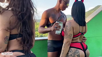 Preview 1 of Witne - Bailinho de carnaval virou orgia total!