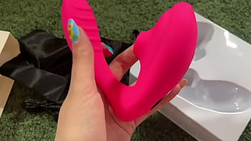Preview 2 of Leshbin Bhai Behan Sex - BESTVIBE Vibrator Unboxing   TEST
