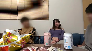 Preview 1 of Fast Pov Asian - 【ゆら(24)/丸顔スレンダー美人】元カレとの再会に大興奮！今カレの前で昔に戻って情熱中出しセックス！今の彼氏と共通の友人である元カレと偶然の再会！
