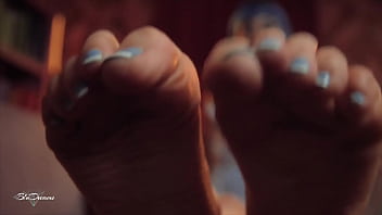 Preview 3 of Grany Sek - Worship My Feet In The Library