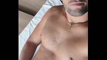 Preview 2 of Bidesi Xx Hd Video - Dotado exibindo seu mastro grosso e grande