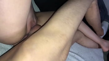 Preview 2 of Hd Xxx Videos 18 Year - Encuentro a sexy mujer acostada y terminamos teniendo SEXO