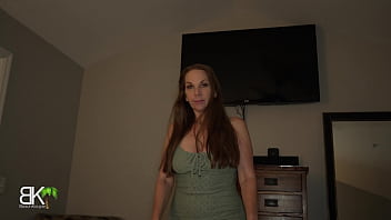 Preview 1 of Jizz Sax - Sharing a Bed With My Hot StepMom Big Ass Milf 3