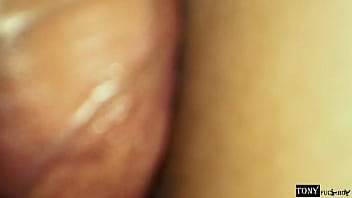 Preview 3 of Sex Mammy Sex - Cogiendo a la vecina mientras el buddy trabaja de velador.. Me gusta darle por el culo porque siempre gime como se&ntilde_orita.