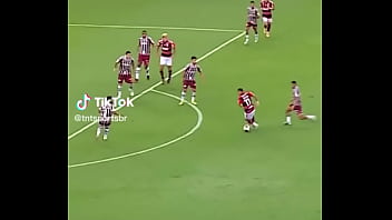 Preview 2 of Arbv Xxx Video - Ayrton Lucas fudendo tricolete em pleno Maracan&atilde_ com 58 mil torcedores 1080p muito gostosa