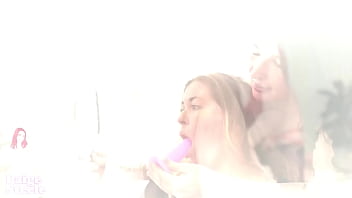 Preview 3 of Aunty Touching Gand Video Bus - Hair Dresser Proves to Bride-To-Be That 6&quot_ Is Enough