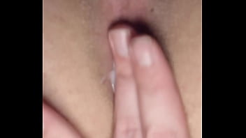 Preview 1 of 20 Mb Sex - Bussy masturbating close up