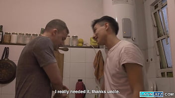 Preview 1 of Xxx Schol Full Hd - Excelente historia nos deja calientes! Very hot gay video! The chemistry between Jonas Matt and Rodrigo El Santo in this scene is amazing!