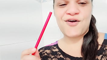 Preview 1 of Tora Tora - Caneta rosa rosa caneta !!! Eu tiro do cu e enfio na buceta