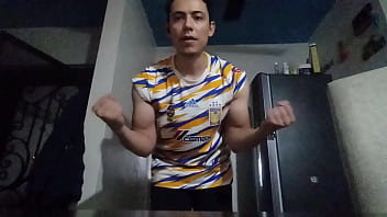 Preview 1 of Japanese Restaurant Friend Rape - bisceps entrenamiento hard ! sexy man
