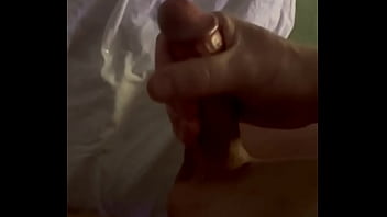 Preview 3 of Hinde Xxxwww - Huge cumshot