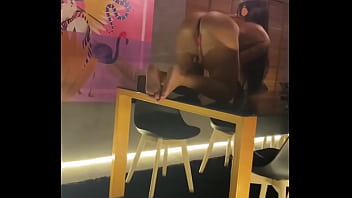 Preview 4 of Yoga Teacher Brazzers - O jantar j&aacute_ est&aacute_ na mesa,  quer comer ? ...V&iacute_deo novo nas plataformas