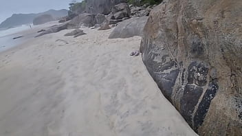 Preview 4 of Www Xxx Vi 2018 - Primeira Vez Da Amanda Souza Na Praia de Nudismo no Rio de Janeiro Brasil