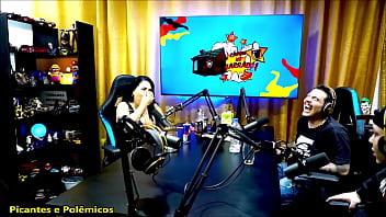 Preview 4 of Moms Beegs Son Sleeping - Soraya Carioca  critica o filme da Bruna Surfistinha - Picantes e Pol&ecirc_micos