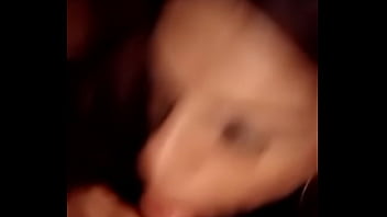 Preview 1 of Reshma Xvdideo - Cdzinha da boca de veludo faz uma garganta profunda deliciosa no macho tente n&atilde_o gozar