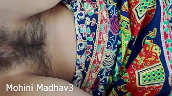 Preview 4 of Berazil Seks - Property brother take the opportunity to satisfy his Bhabhi with his Huge lund in hindi audio