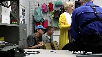 Preview 2 of Sex 1 Hours - Turn around while the officer fucks my milf pussy
