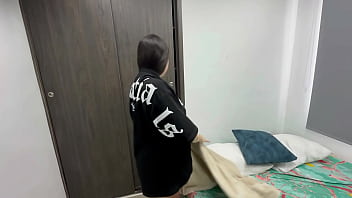 Preview 1 of Waria Ngentot Wanita - Le quito la camisa a mi culona latina hermanastra y me deja darle toda mi rica polla en su estrecho culo hasta darle toda mi rica leche.
