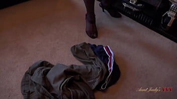 Preview 1 of Sot Pron Sunny Lion - AuntJudysXXX - Fucking Your 56yo Cougar Landlady Mrs. Bird