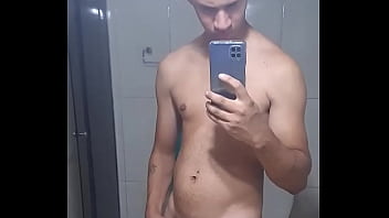 Preview 1 of Arabi Garil - ESCUTA O PESO
