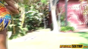 Preview 2 of Nonoton Vidio Bokep Java Hihi - Fantastic Ebony Hottie Interracial Outdoor Public Blowjob By The Hotel Pool REAL!