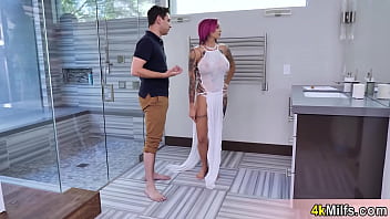 Preview 3 of Sam Truitt - Squierter MILF top model Anna Bell Peaks fingered and fucked roughly