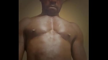 Preview 4 of Solotouch Com - Black Smoking Bodybuilder