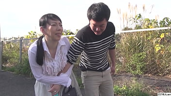 Preview 3 of Trample Fetish Lesbians - Mature Japanese wife remote control vibrator outside stroll