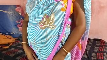 Preview 1 of Hot Desi Bhabhi Chodvanu - Director ne ladki ko bula kar choda