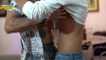 Preview 3 of Bina Kpde Ka Sex Ofline - TERMINANDO UMA TRETA COM FODA
