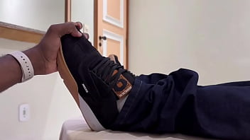 Preview 1 of Xxx Rapes - Os skatistas h&eacute_teros adoram ganhar mamada dos gays