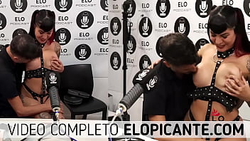 Preview 2 of Fernadaxxx Com - ANGIE NINFA SE SIENTA ARRIBA DE ELO PODCAST EN EL CUARTO PICANTE