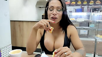 Preview 2 of Ok Bf Hindi Loading - Vagabunda fitness vai &agrave_ academia sem calcinha e se apega ao pessoal