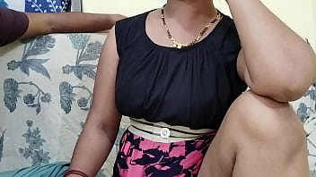 Preview 1 of Ivana Car Shaving - Jiju chut fadne ka irada hai kya,  Jija saali best Indian sex video with clear Hindi audio