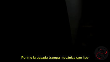 Preview 1 of Indian Real Porn Desi - Marido necesita salir y deja a su mujer con su amiga,  llega y las pilla a ambas cogiendo (Subtitulado al espa&ntilde_ol)