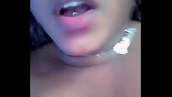 Preview 4 of Kisaa Sis - Hermanastra Me Ense&ntilde_a Como Follar