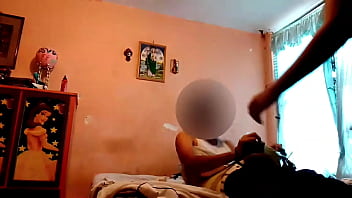 Preview 1 of Ger Alina - Novia infiel enga&ntilde_a a su novio con su mejor amigo espero que no se de cuenta que la grabe C&aacute_mara oculta video real casero amateur