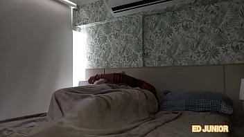 Preview 1 of Sex Janvr Ledsh Xxx Video - ED JUNIOR ACORDANDO E FODENDO UMA GAUCHA  SEM CAMISINHA  (COMPLETO NO RED E NO SHEER)