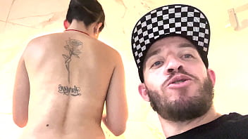 Preview 4 of Big Ass Young Mom - Por tr&aacute_ das c&acirc_meras com Kel Aguiar