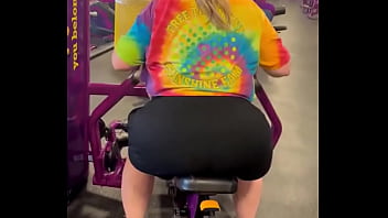 Preview 3 of Hq Porn Manisha Koiala - Update: staying consistent &amp_ showing up #gymjourney