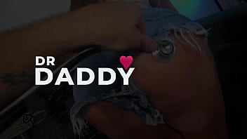 Preview 1 of Dads Fuck Step Daugter - Tattooed Vixen Annie King Gets Pounded By Her Horny Doctor
