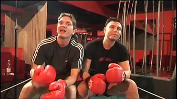 Preview 1 of Tube Porn Gurcu - Hot threesome in the gym for this slut