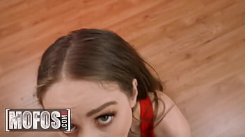 Preview 2 of Veidos Xax Xxx - Jackie Hoff Is So Horny &amp_ Plays With Her Pussy Until Charles Dera Enters The Shop &amp_ Gives Her The Real Thing - Mofos