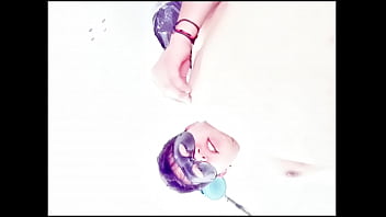 Preview 4 of Turkish Hairy Bears - Probando un dildo en la ba&ntilde_era