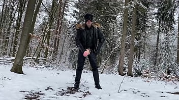 Preview 4 of Sanil Sex - BLACKLEATHERHANDS WITH MONSTERDILDO