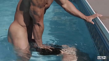 Preview 4 of Nicole Pusat Lips - Cumbathing/ MEN / Kenzo Alvarez,  Cristiano  / stream full at  www.sexmen.com/suns