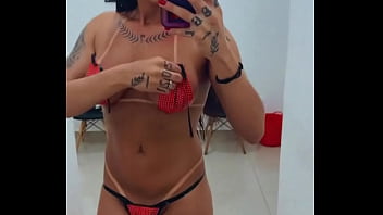 Preview 4 of Xhubs Porn - Chegando de mais uma sess&atilde_o incr&iacute_vel de bronzeamento,  voc&ecirc_s pediram tanto que voltei com meu corpo bronzeado da cor do ...