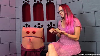Preview 2 of Layn Parker - Vicky Vixxx visits Tower of Vore