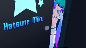 Preview 1 of Siri In Pool - mantis-x hmv