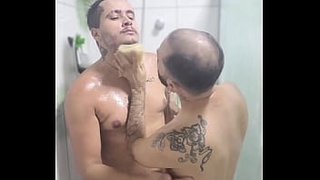 Preview 3 of Barzzers Sexvideohd - Chamei meu par&ccedil_a pra dar umas leitadas